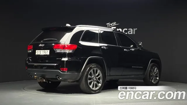Jeep Grand Cherokee 2018 thumb 10