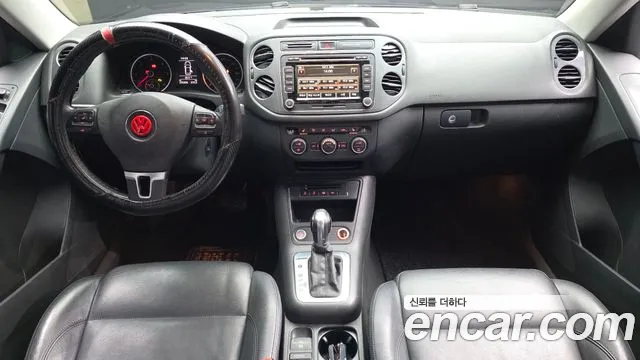 Volkswagen Tiguan 2015 thumb 2