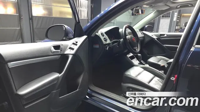 Volkswagen Tiguan 2015 thumb 3
