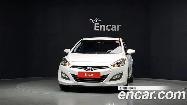 Hyundai i30 2013 thumb 9