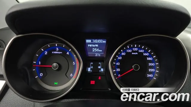 Hyundai i30 2013 thumb 4