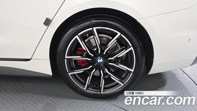 BMW 4 серии 2025 thumb 3