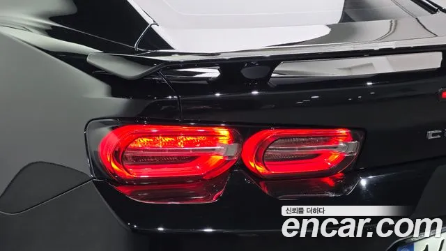 Chevrolet Camaro 2021 thumb 2