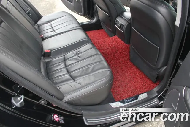 Hyundai Equus 2011 thumb 4