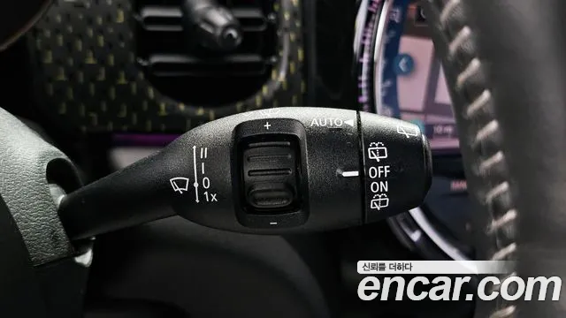 Mini Cooper Electric 2022 thumb 9