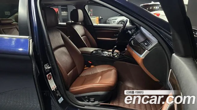 BMW 5 серии 2013 thumb 6