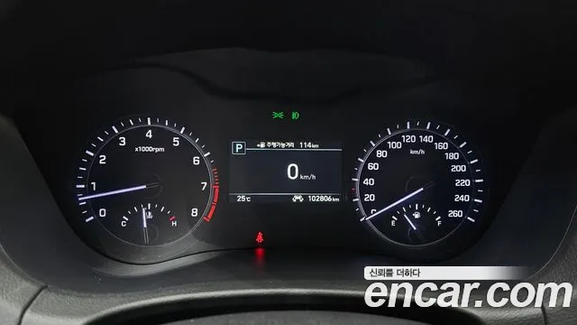 Genesis G80 2017 thumb 5
