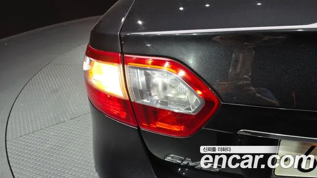 Renault SM3 2014 thumb 7