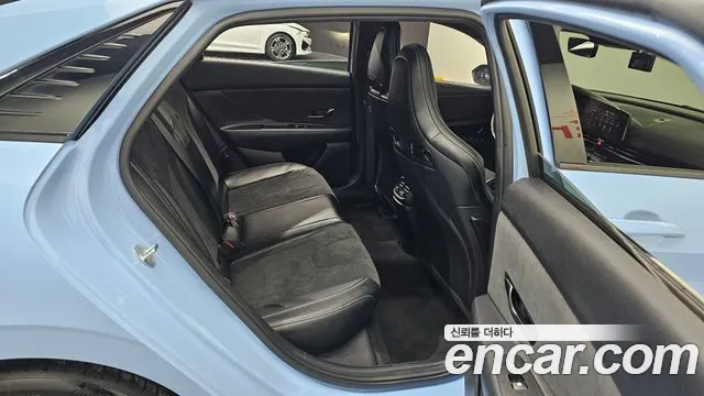 Hyundai Elantra 2022 thumb 5