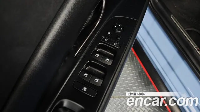 Hyundai Elantra 2022 thumb 6
