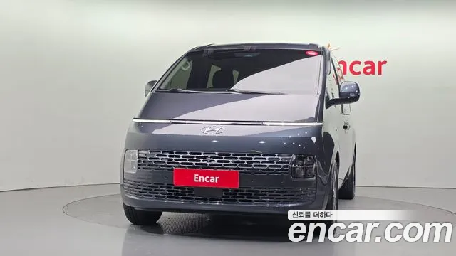 Hyundai Staria 2021 thumb 9