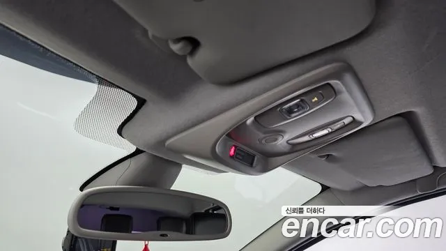 Renault Clio 2018 thumb 11
