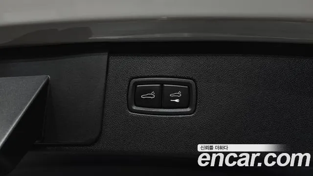 Porsche Cayenne 2022 thumb 4