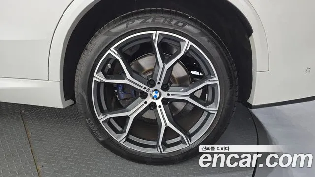 BMW X5 2025 thumb 12