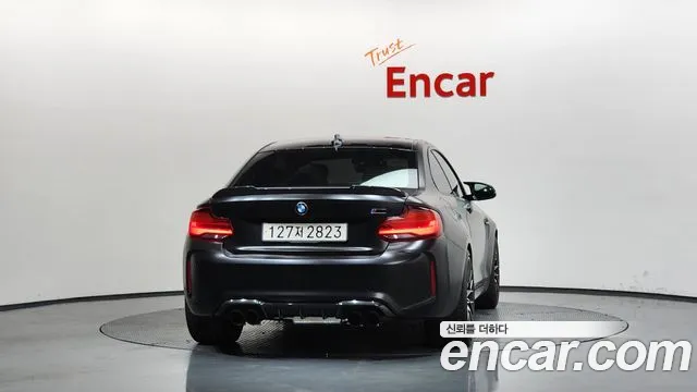 BMW M2 2019 thumb 2