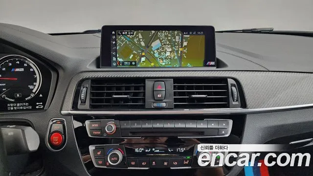 BMW M2 2019 thumb 3