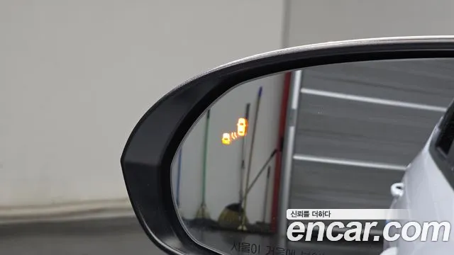 Hyundai Avante 2017 thumb 5