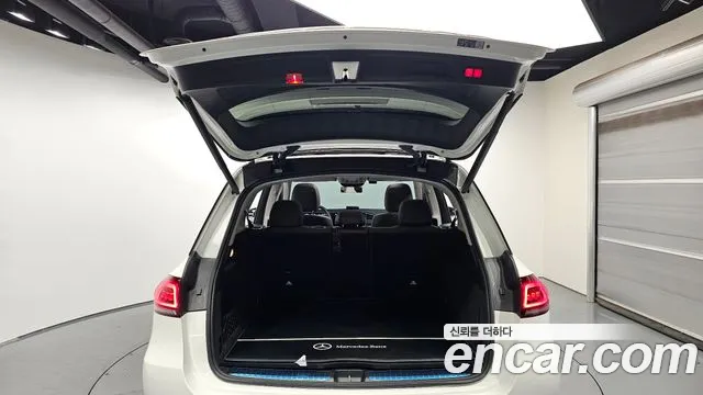 Mercedes-Benz E-Класс 2023 thumb 3