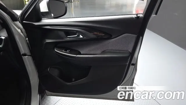 Chevrolet Trailblazer 2021 thumb 2