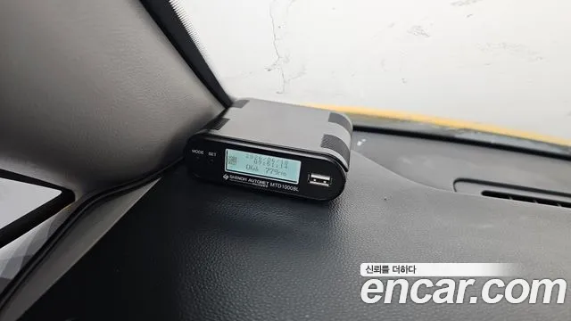 Hyundai Staria 2015 thumb 11