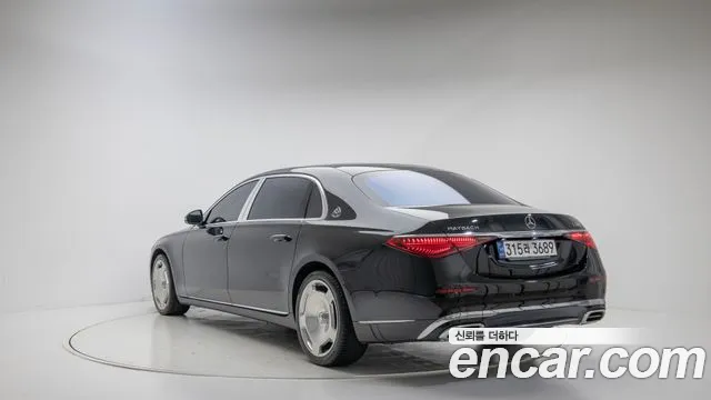 Mercedes-Benz S-Class 2022 thumb 7