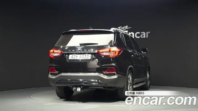 KGM Rexton 2019 thumb 8