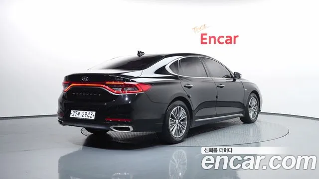 Hyundai Grandeur 2017 thumb 12