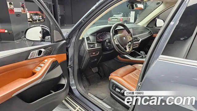 BMW X7 2019 thumb 4