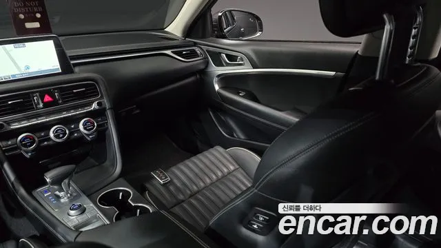 Genesis G70 2018 thumb 7