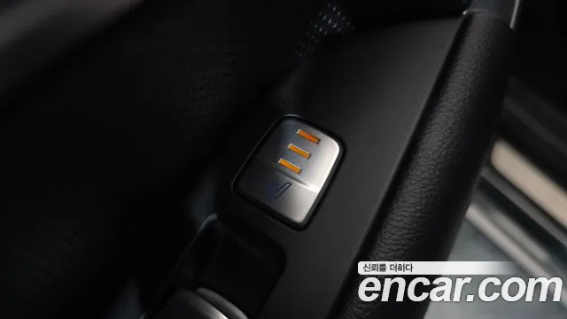 Genesis G70 2018 thumb 8