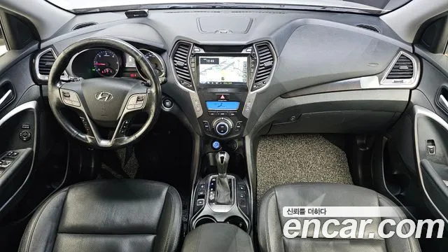 Hyundai Санта Фе 2013 thumb 9