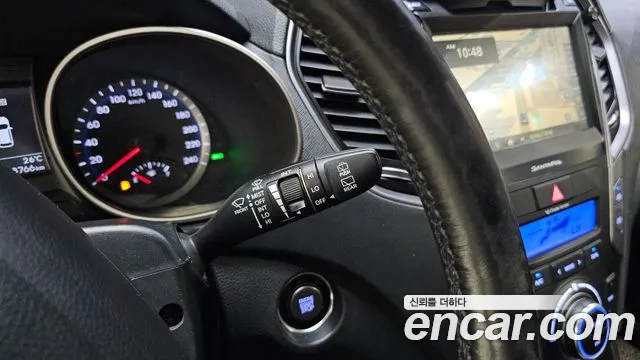 Hyundai Санта Фе 2013 thumb 12