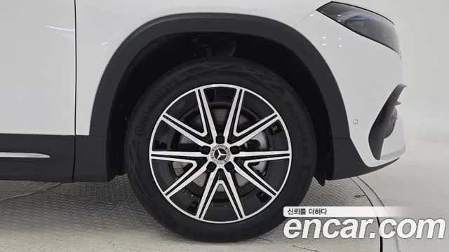 Mercedes-Benz EQB 2025 thumb 2