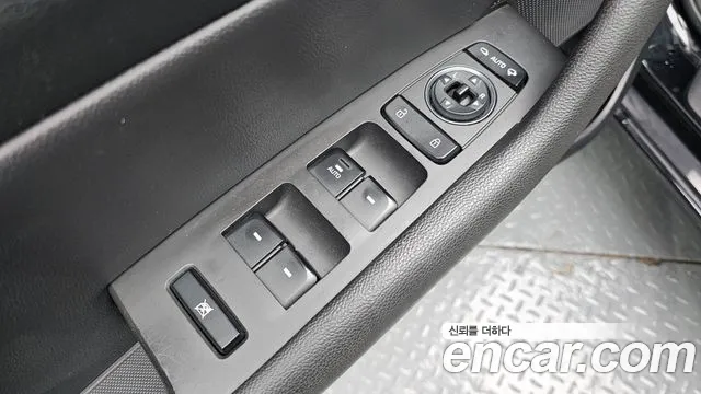 Hyundai LF 2015 thumb 6