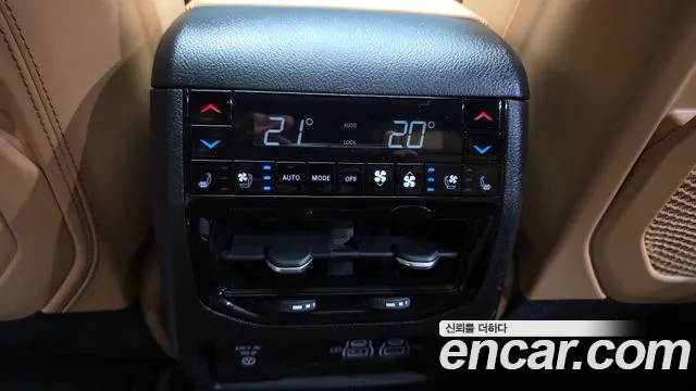 Jeep Grand Cherokee 2022 thumb 2