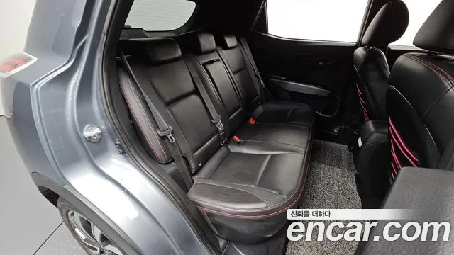KGM Tivoli 2020 thumb 2