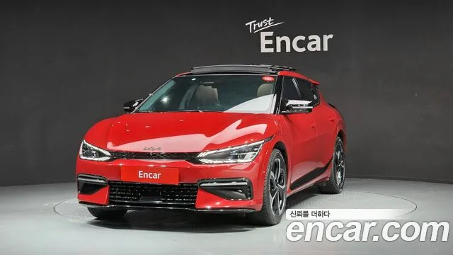 Kia EV6 2023 thumb 2