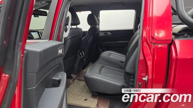 KGM Rexton 2018 thumb 6