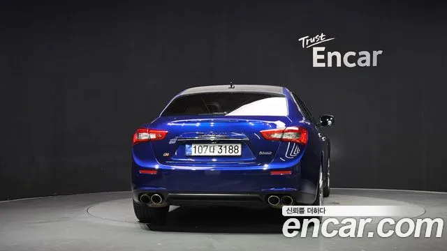 Maserati Ghibli 2015 thumb 3