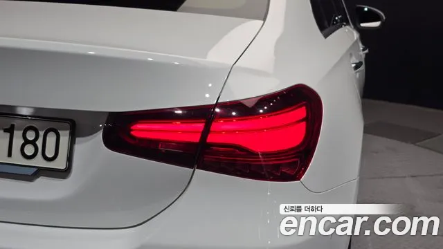 Mercedes-Benz A-Class 2024 thumb 5