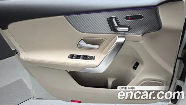 Mercedes-Benz A-Class 2024 thumb 11