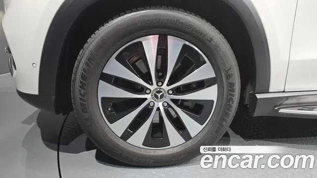 Mercedes-Benz E-Класс 2024 thumb 10