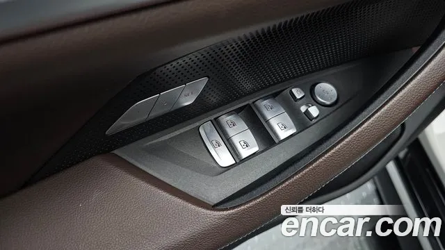 BMW 4 серии 2023 thumb 8