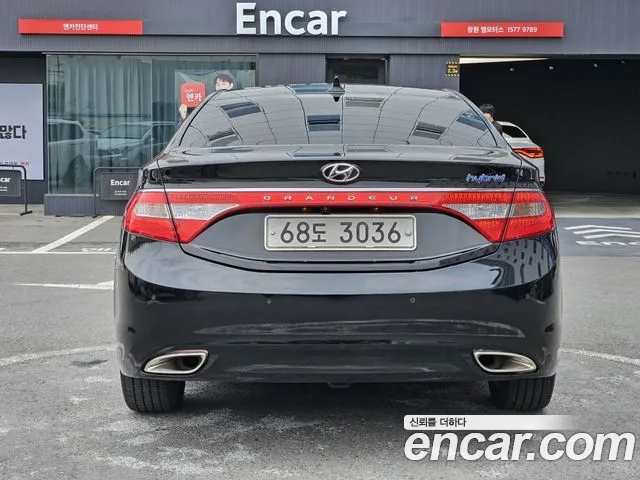 Hyundai Grandeur 2015 thumb 12