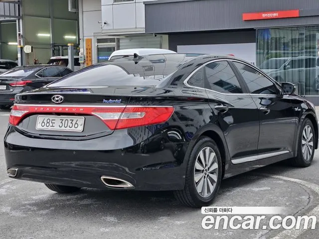 Hyundai Grandeur 2015 thumb 7