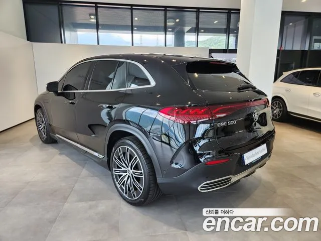 Mercedes-Benz EQE 2025 thumb 12