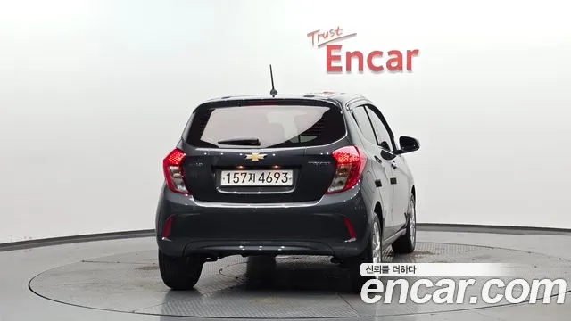 Chevrolet Spark 2019 thumb 12