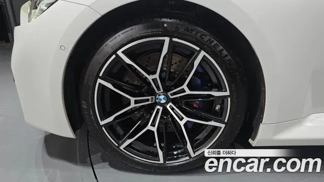 BMW M2 2024 thumb 2