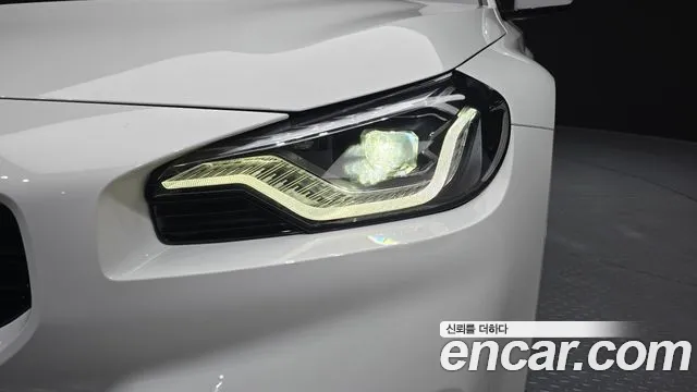 BMW M2 2024 thumb 11