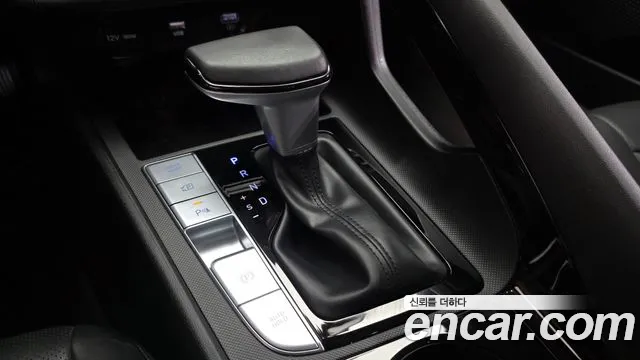 Hyundai Elantra 2023 thumb 7